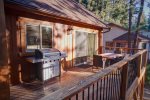 Propane BBQ and Outdoor Dining